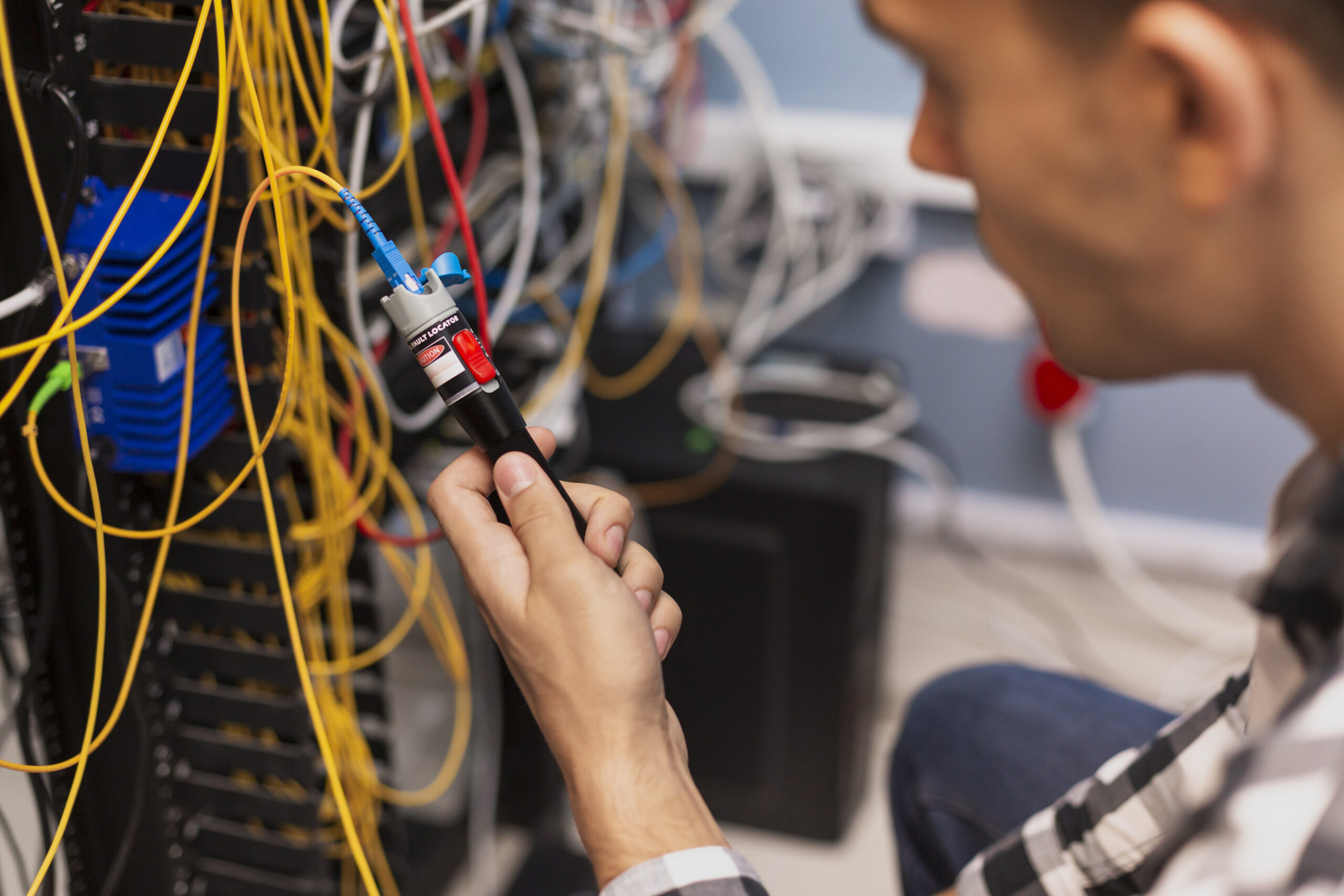 engineer-man-testing-the-optical-fiber